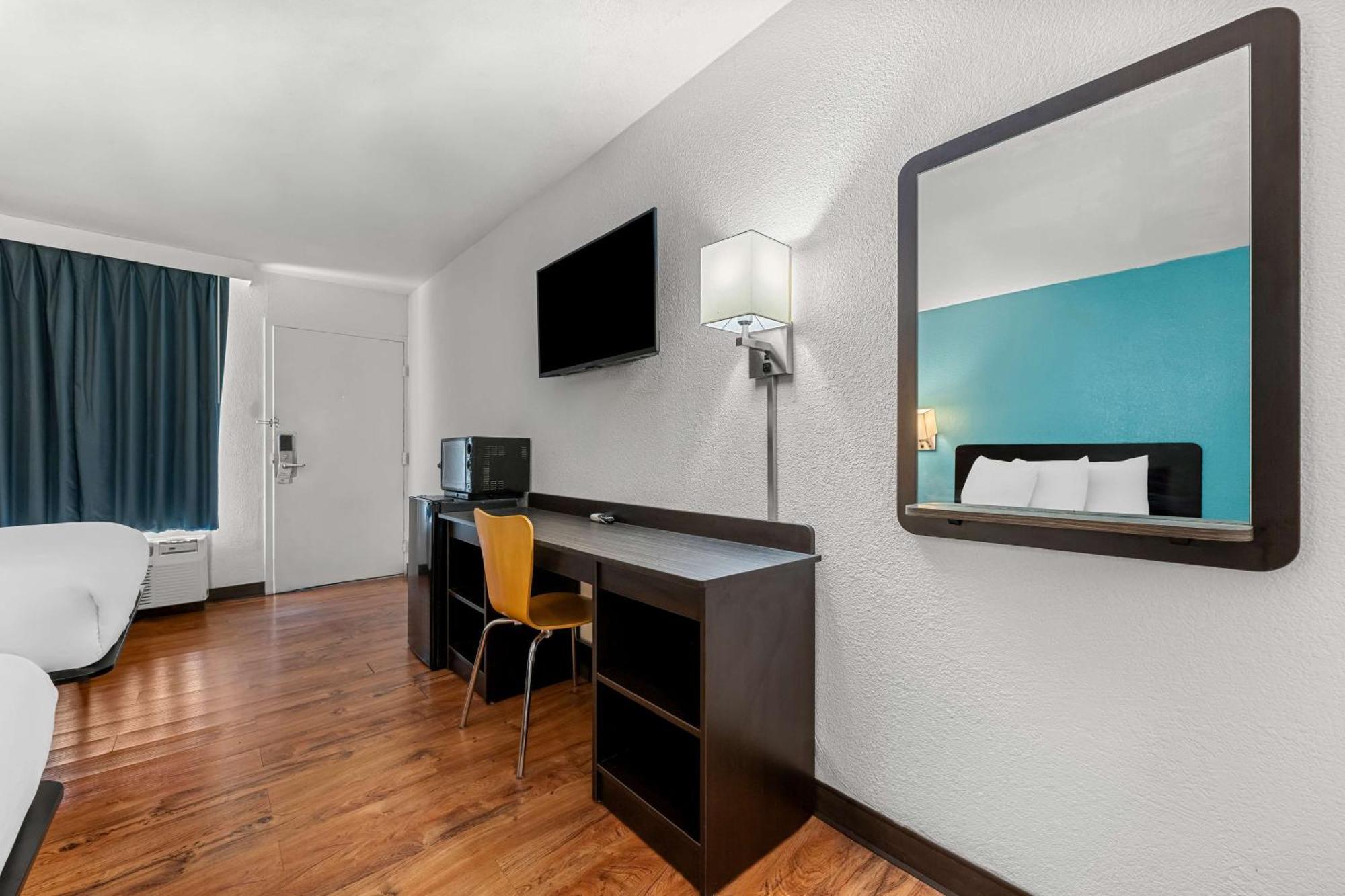 Americas Best Value Inn Hamilton Exteriör bild